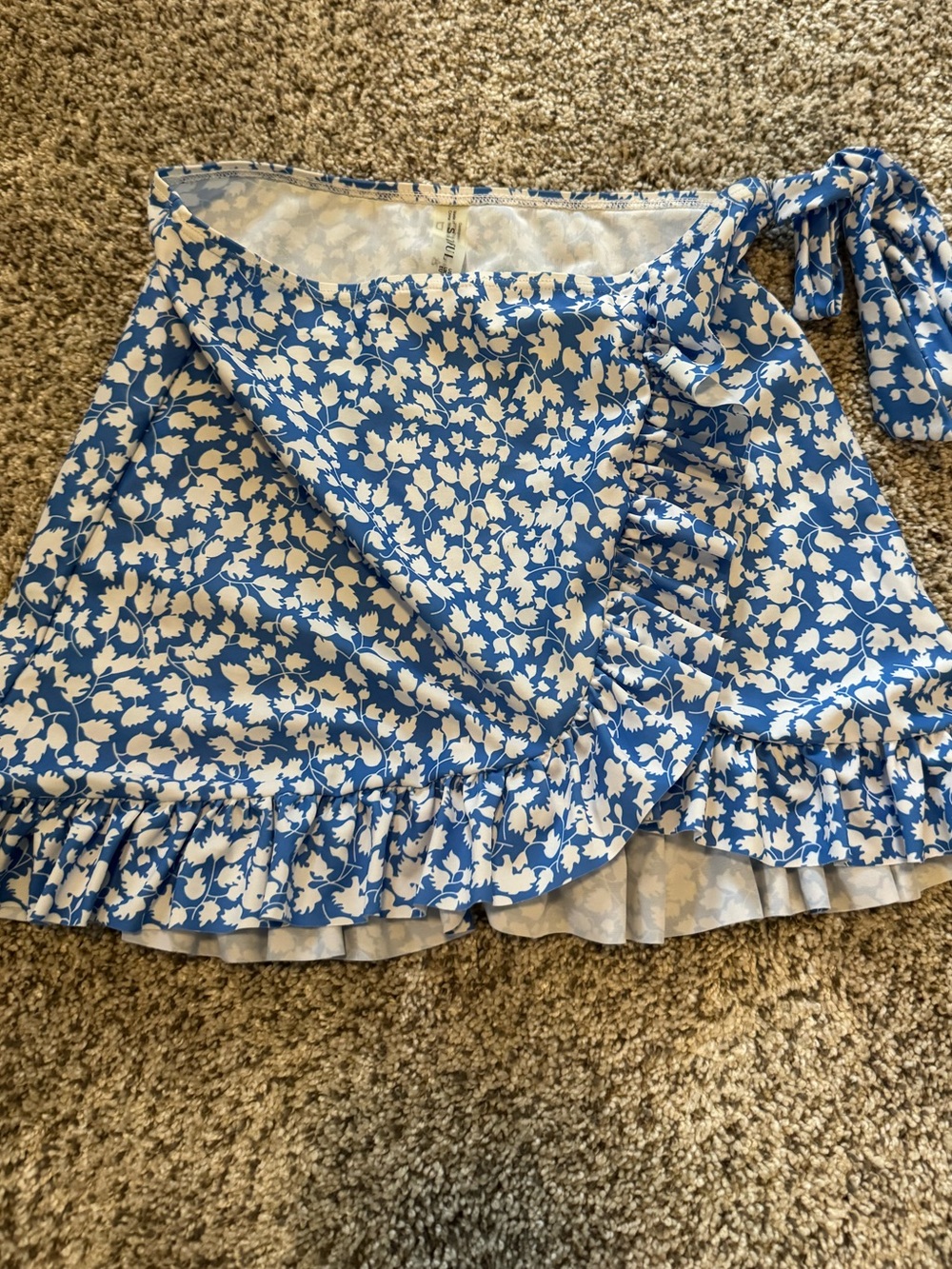 Zaful Blue and White Floral Wrap Skirt
